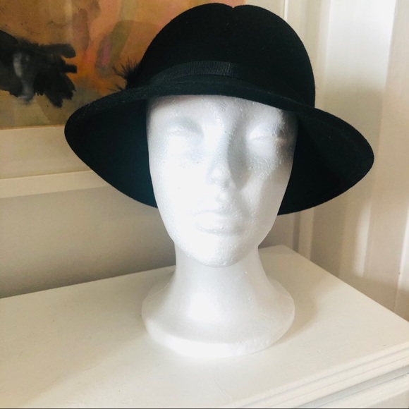 Vintage wool felted hat with feather - Picture 4 of 11